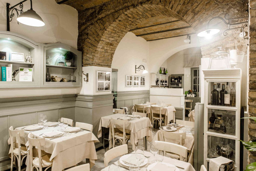 foto-osteria-via-mantova (11)