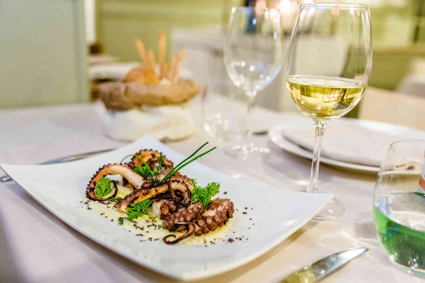 Discover Menu